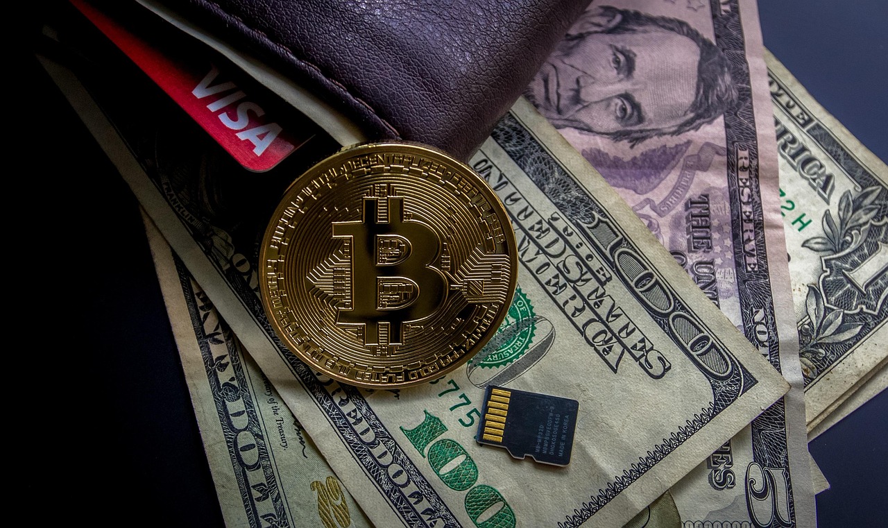 嘉信理财CEO Rick Wurster：一年内推出加密货币现货交易